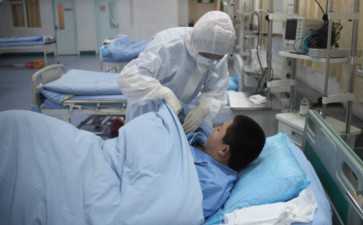 三亚市政务服务中心外国人服务专区:全流程引导帮办 外国人点赞暖心服务 三亚市政务服务中心外国人服务专区:全流程引导帮办 外国人点赞暖心服务