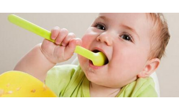 谈判难度再次提升！乌克兰确认加入欧盟，被俘俄军遭乌方非人虐待