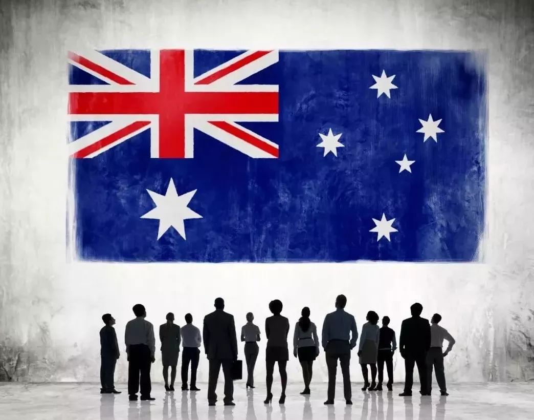 6000万留守儿童和1.5万小留学生, 谁才是真正需要关爱的弱势群体