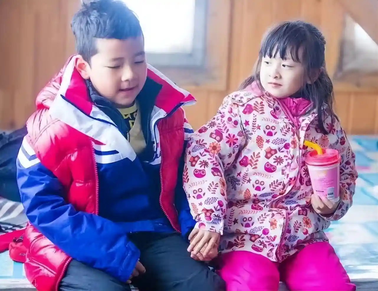 进军娱乐圈?田亮国庆节陪女儿棚拍,森碟穿运动装跳舞长腿瞩目 进军娱乐圈?田亮国庆节陪女儿棚拍,森碟穿运动装跳舞长腿瞩目