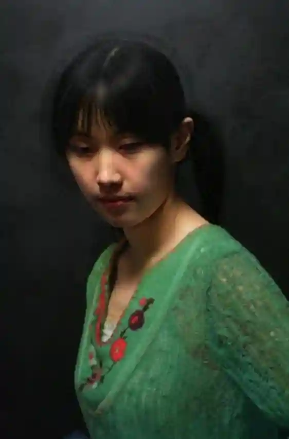 四川画家一幅肖像画了1年，模特忍不住跑了，后来画作卖了7015万