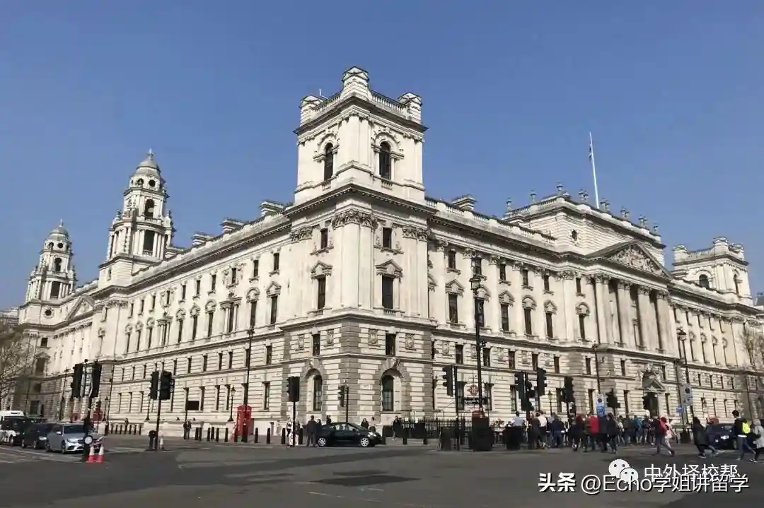 中国香港VS英国VS澳洲VS新加坡，如何选择最适合自己的留学地？