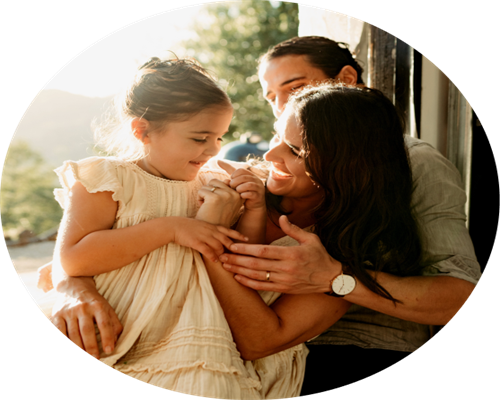 跨越十年再聚首 青川女孩为曾经的俄罗斯老师带去一幅画 跨越十年再聚首 青川女孩为曾经的俄罗斯老师带去一幅画